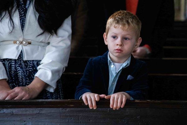 stay out of court child custody